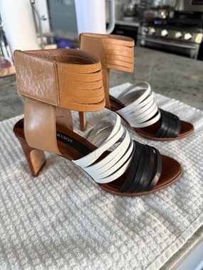 Matt Bernson Tan, White & Black Strappy Leather Heel